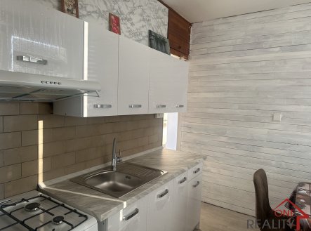 Pronájem bytu, 3+1, 69 m²