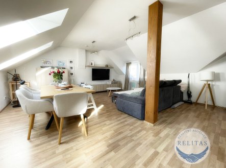 Pronájem bytu, 3+kk, 89 m² obrázek