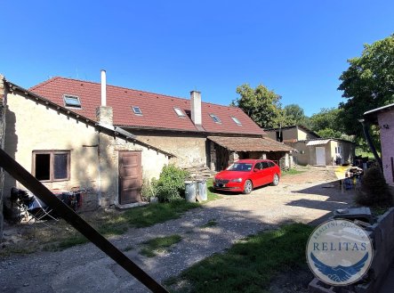 fotografie nemovitosti č. 4 | Prodej - pozemek pro bydlení, 1 873 m²
