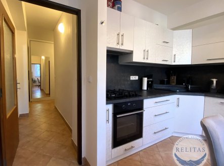 Pronájem bytu, 2+1, 55 m²