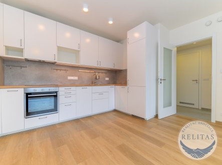 Pronájem bytu, 2+kk, 69 m²