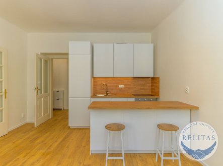 Pronájem bytu, 2+kk, 47 m²