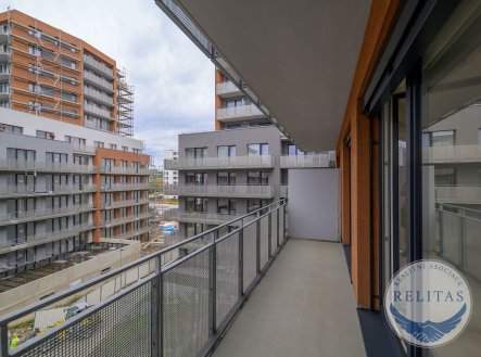 Pronájem bytu, 2+kk, 77 m²