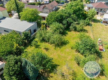 Prodej pozemku pro bydlení, 2 069 m²