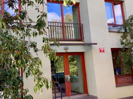Pronájem bytu, 2+kk, 42 m²