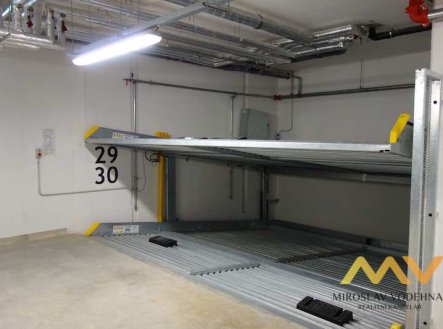 Pronájem bytu, 1+kk, 38 m²