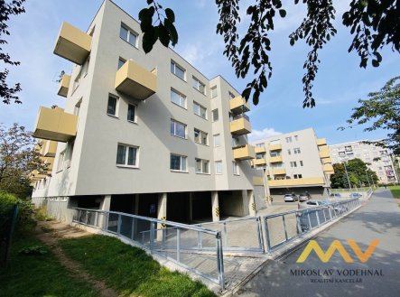Pronájem bytu, 1+kk, 38 m²