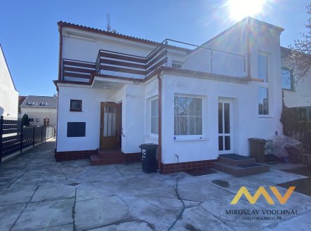 Pronájem bytu, 3+1, 90 m²