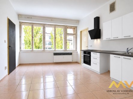 Pronájem bytu, 3+1, 95 m²