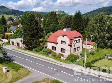 . | Prodej - dům/vila, 230 m²