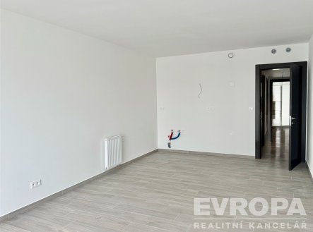 Pronájem bytu, 2+kk, 70 m²