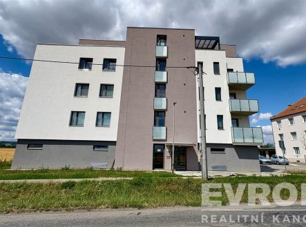 Pronájem bytu, 2+kk, 50 m²