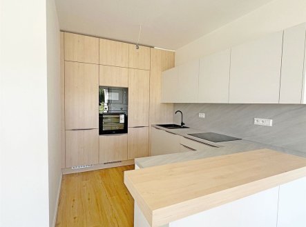 Pronájem bytu, 3+kk, 74 m²