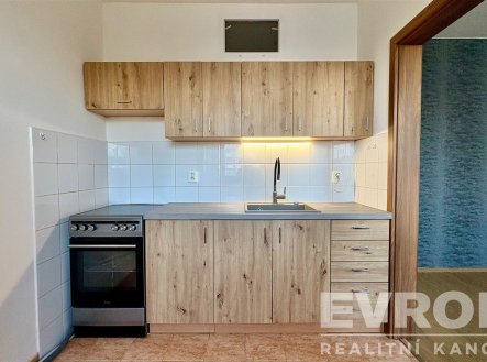 Pronájem bytu, 2+1, 43 m²