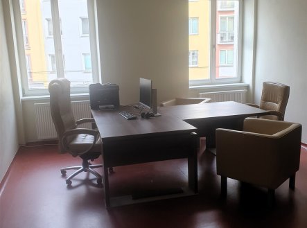 Pronájem kanceláře, 26 m² obrázek