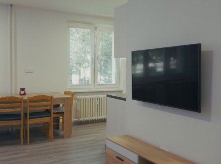 Pronájem bytu, 2+kk, 51 m²