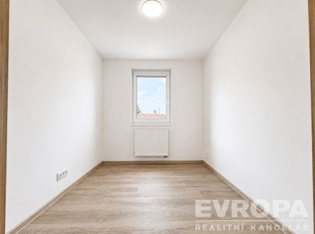 Pronájem bytu, 3+kk, 50 m²