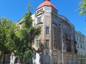 Prodej nájemního domu, 1 841 m²