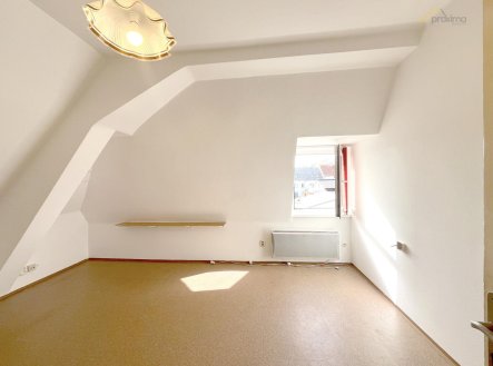 Pronájem bytu, 1+kk, 22 m²