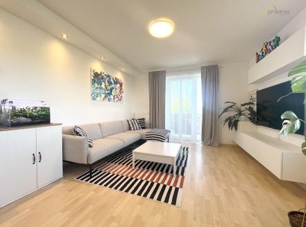 Pronájem bytu, 3+kk, 75 m²