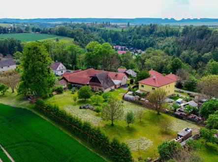 Prodej domu/vily, 989 m²