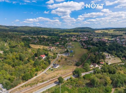 Prodej pozemku pro bydlení, 2 240 m²