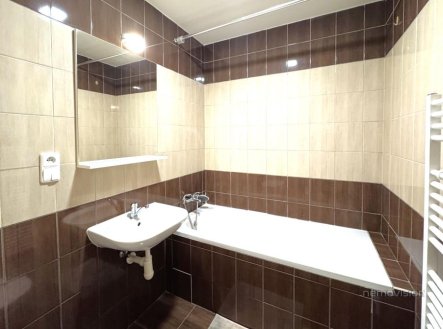Pronájem bytu, 1+kk, 37 m²