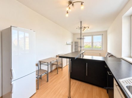 Pronájem bytu, 2+kk, 47 m²