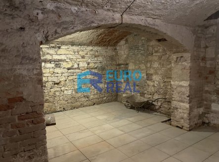 Pronájem , 61 m²