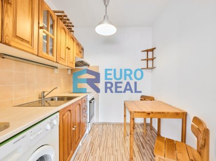 Pronájem bytu, 2+1, 65 m²
