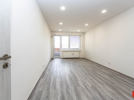 Pronájem bytu, 2+1, 56 m²