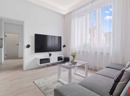Prodej bytu, 1+1, 42 m²
