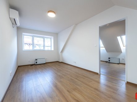 Pronájem bytu, 3+kk, 52 m² obrázek