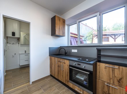 Pronájem bytu, 1+kk, 30 m²