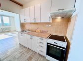 Pronájem bytu, 3+kk, 62 m²