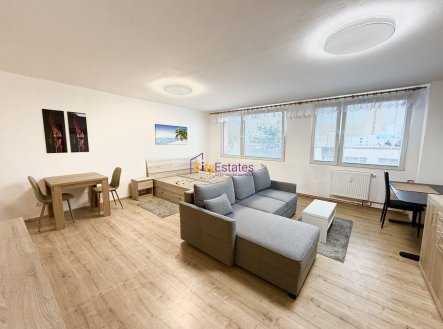 Pronájem bytu, 1+kk, 45 m²