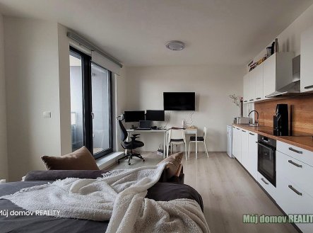 Pronájem bytu, 1+kk, 36 m² obrázek