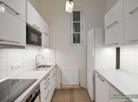 Pronájem bytu, 1+1, 33 m² obrázek