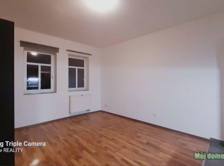 Pronájem bytu, 1+kk, 22 m²