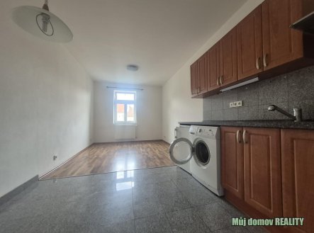 Pronájem bytu, 1+kk, 23 m²