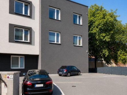Pronájem bytu, garsoniéra, 27 m²