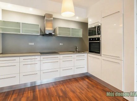 Pronájem bytu, 2+kk, 52 m²