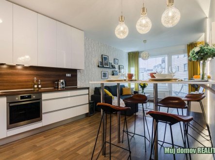 Pronájem bytu, 2+kk, 52 m²