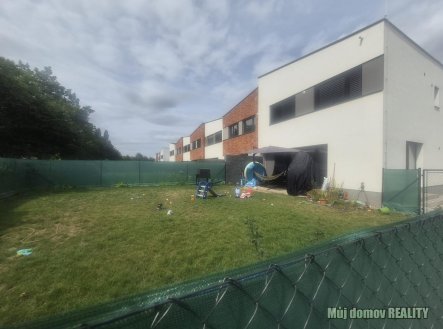 Pronájem obchodní prostory, 32 m²