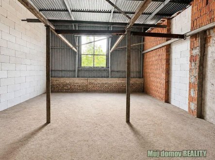 Pronájem skladu, 48 m²