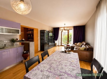 Pronájem bytu, 3+kk, 89 m²