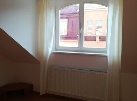 Pronájem bytu, 2+kk, 62,7 m²