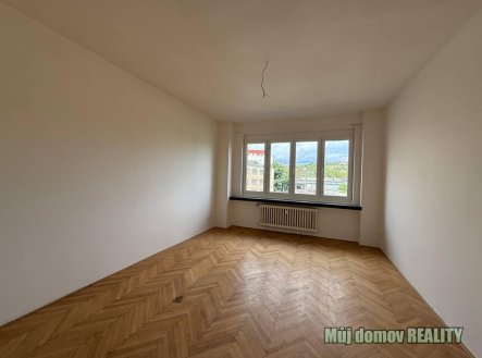 Pronájem bytu, 3+1, 70 m²