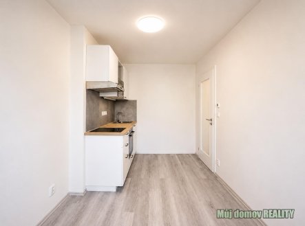 Pronájem bytu, 2+1, 43,5 m²