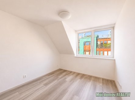 Pronájem bytu, 2+1, 43,5 m²